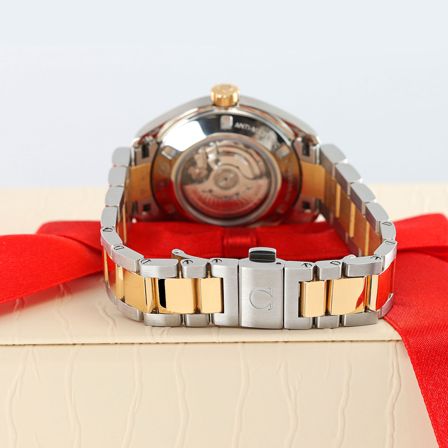 Omega Aqua Terra 150m Ladies 231.20.34.20.55.002 Thumbnail 4