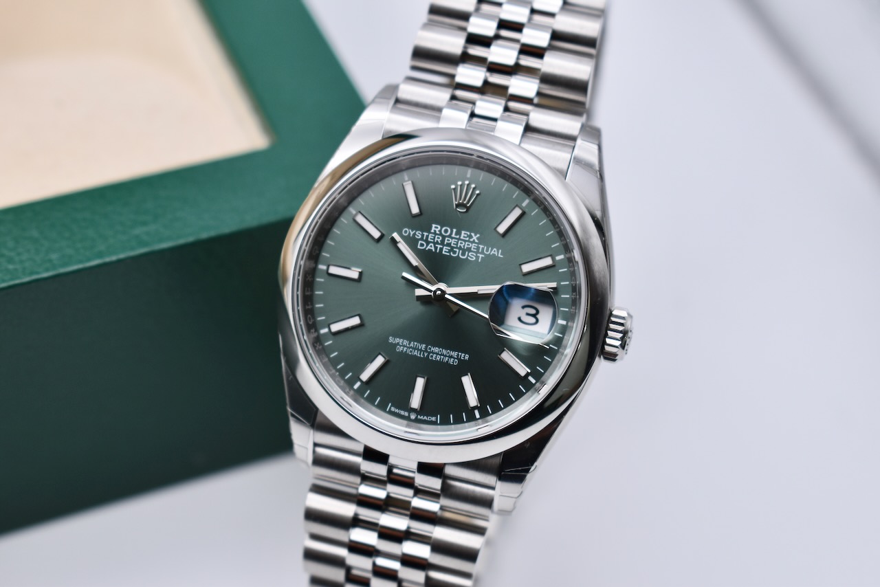 Rolex Datejust 126200 Thumbnail 6