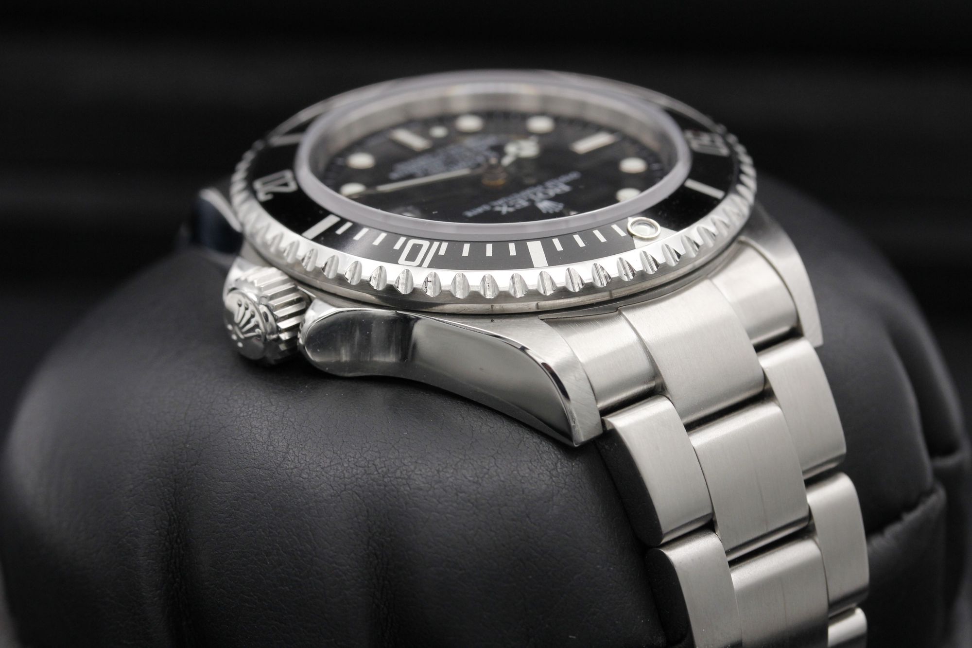 Rolex Sea-Dweller 16600 Thumbnail 4
