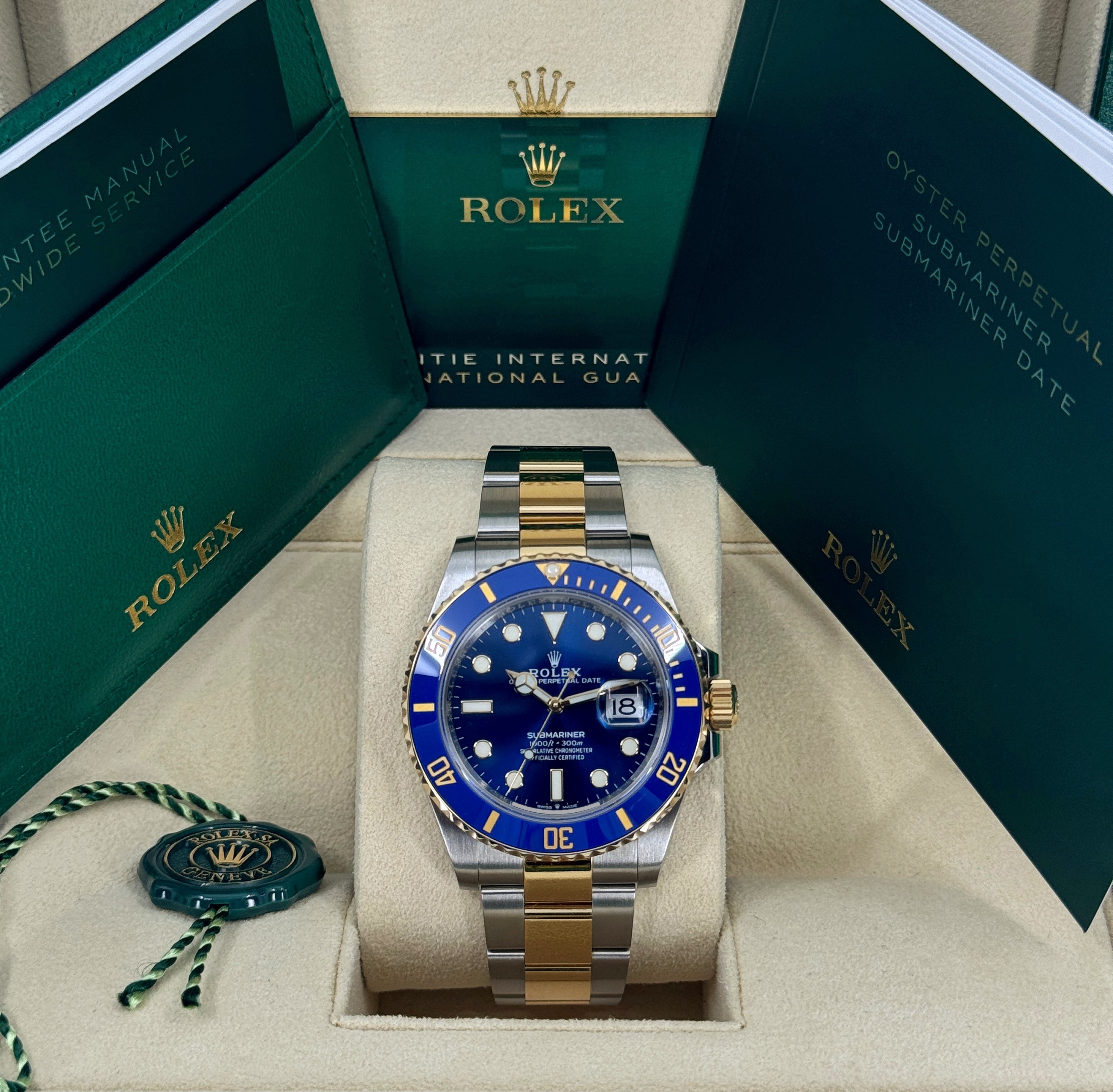 Rolex Submariner 126613 LB Thumbnail 7