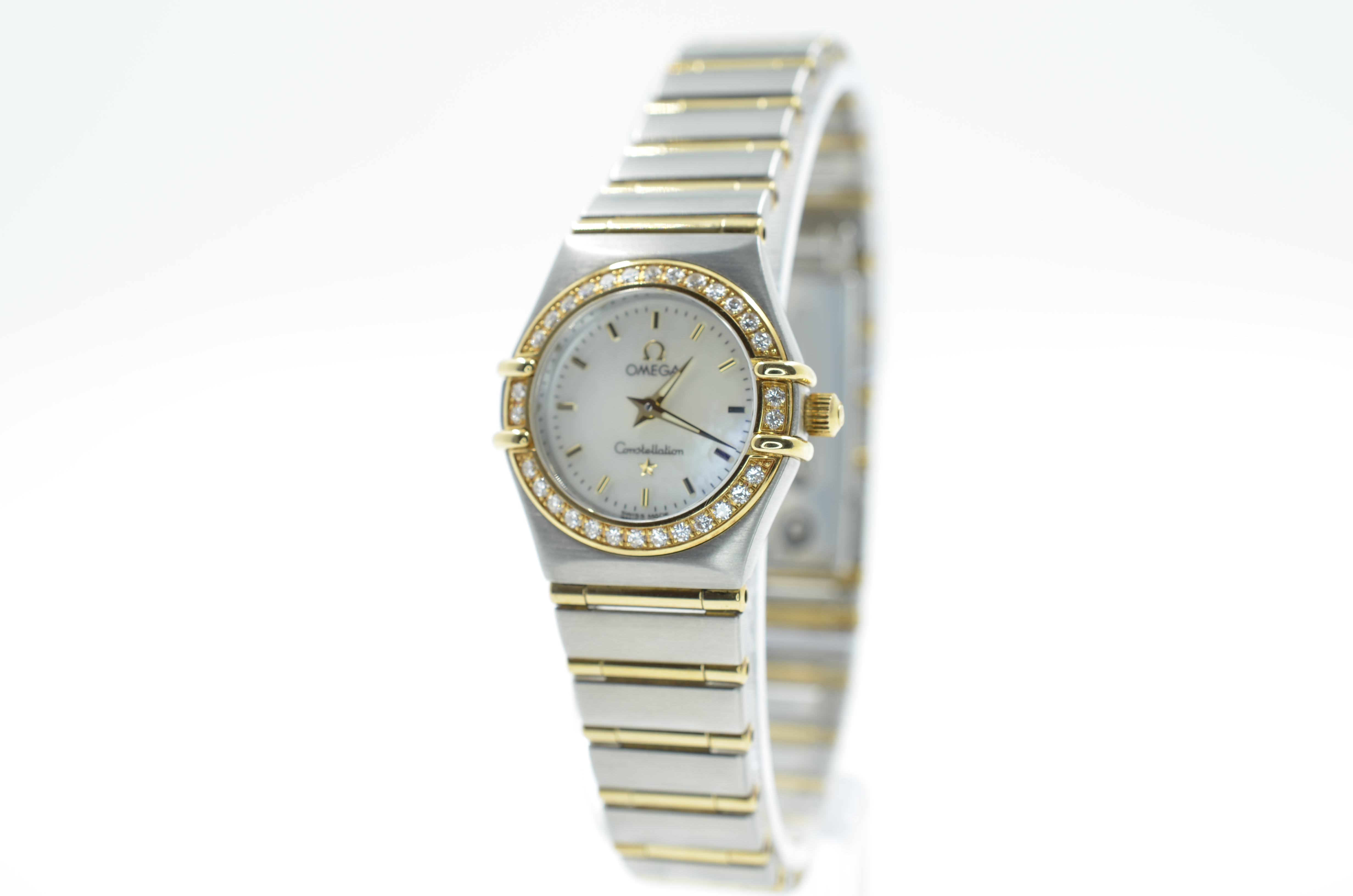 Omega Constellation Mini 1267.70.00 Thumbnail 2