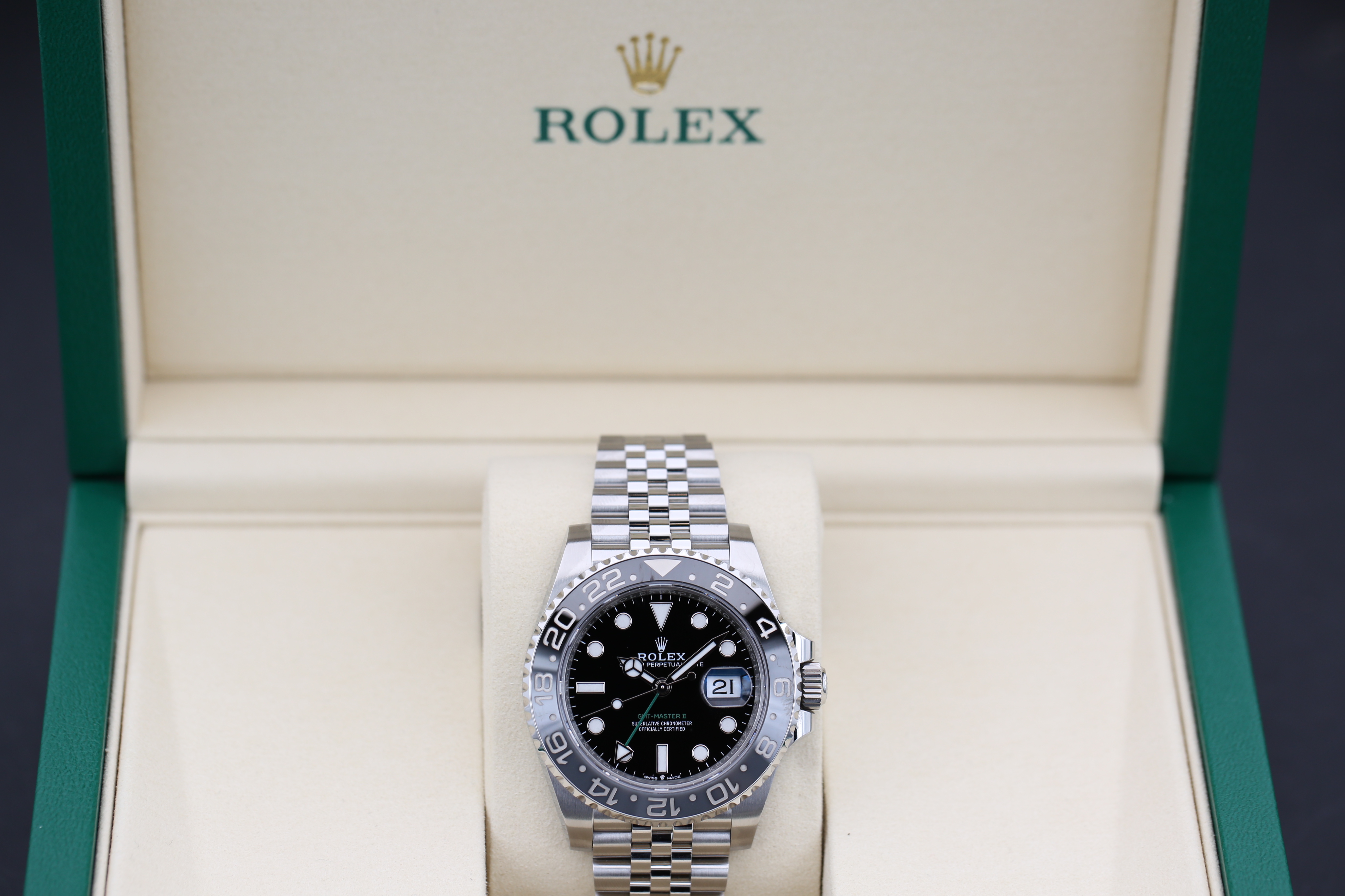 Rolex GMT Master II 126710 GRNR Thumbnail 4