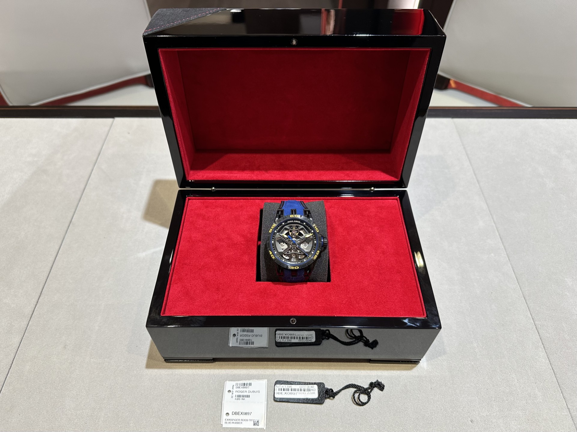 Roger Dubuis Excalibur DBEX0897 Thumbnail 6
