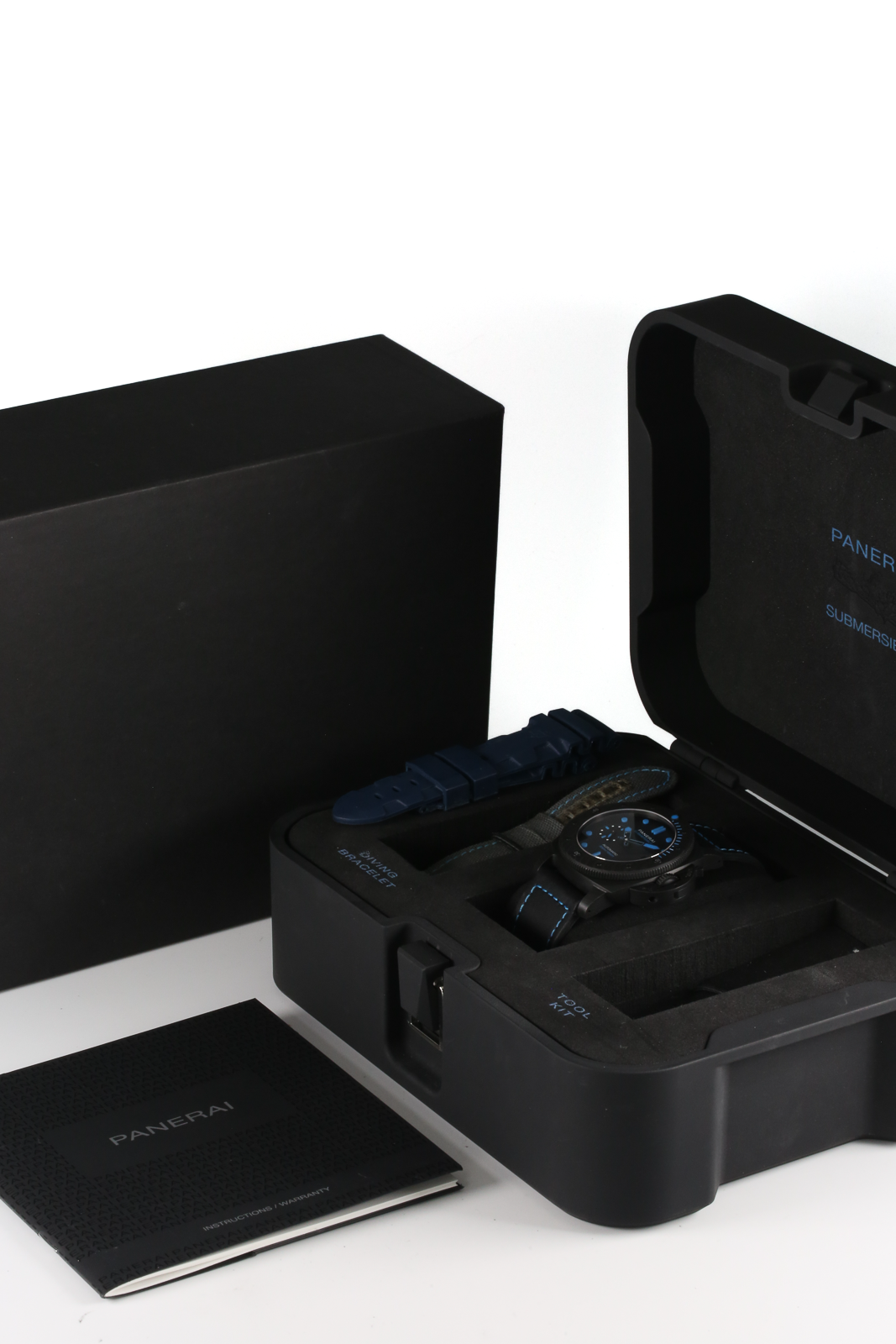 Panerai Submersible PAM01616 Thumbnail 7
