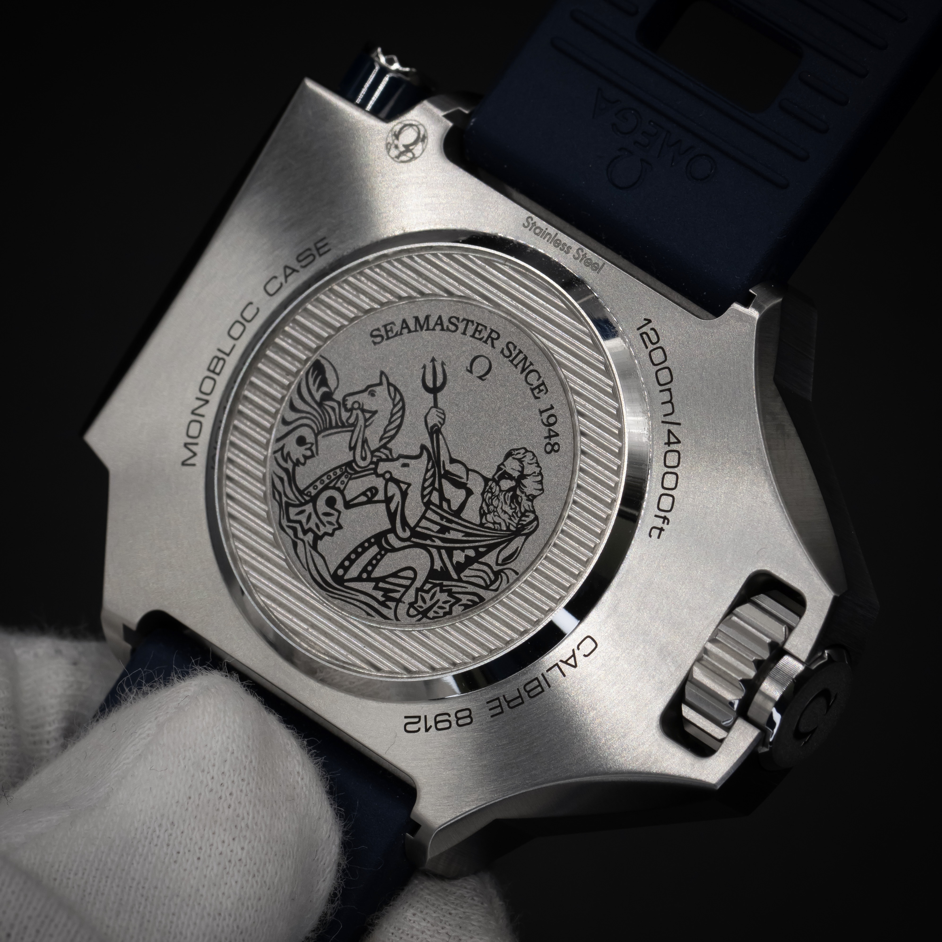 Omega Seamaster Ploprof 1200m 227.32.55.21.03.001 Thumbnail 4