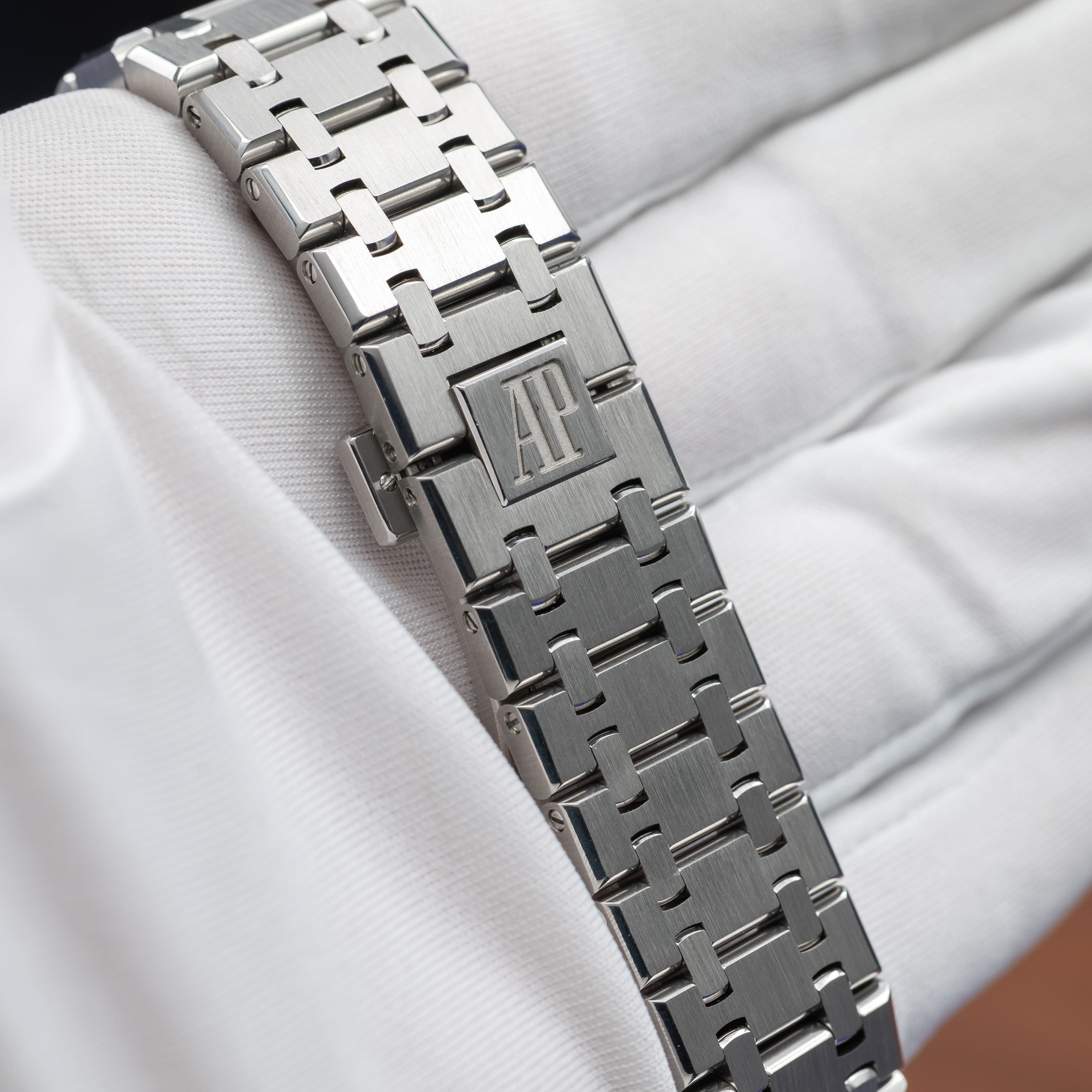 Audemars Piguet Royal Oak 26320ST.OO.1220ST.02 Thumbnail 3