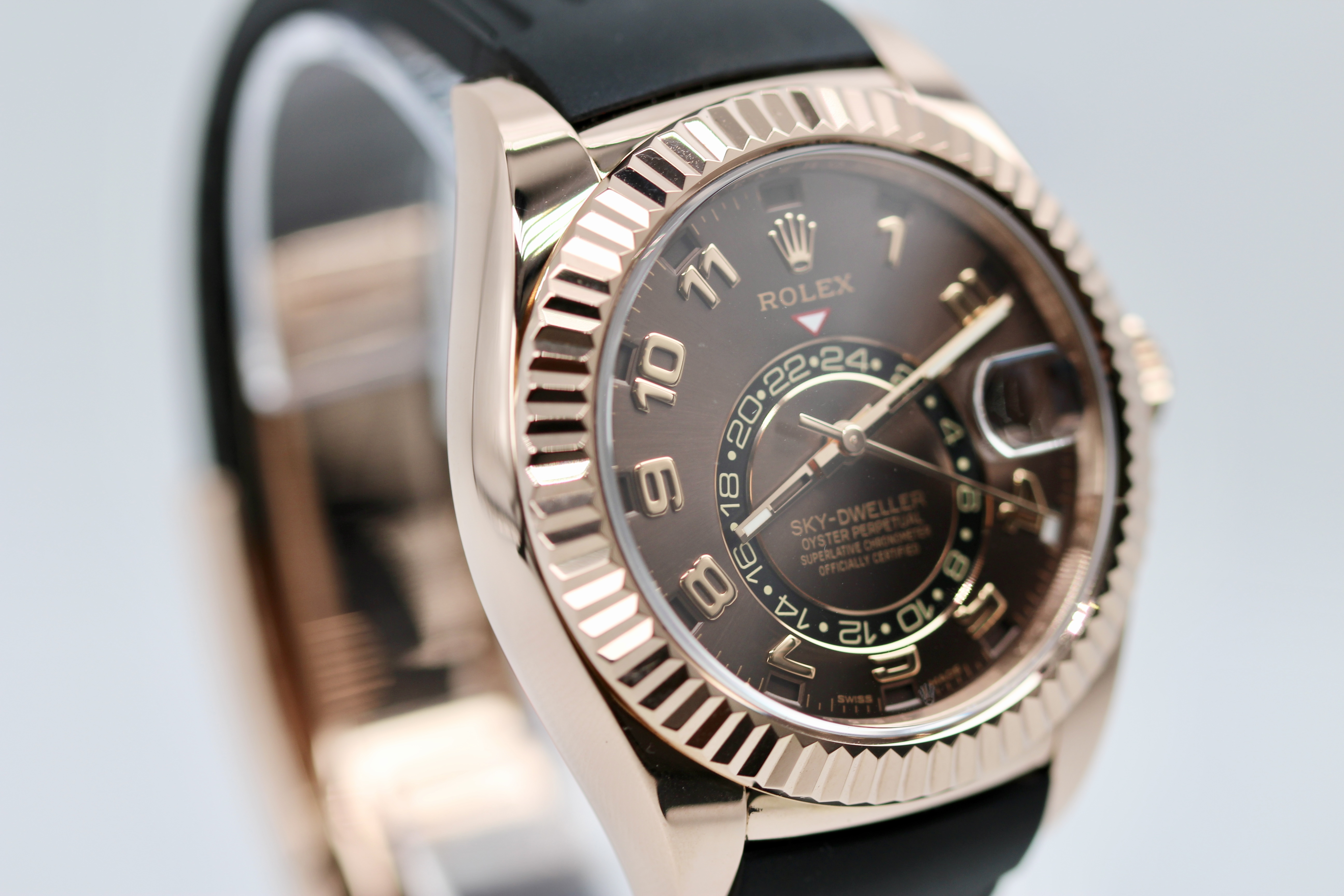 Rolex Sky-Dweller 326135 Thumbnail 2