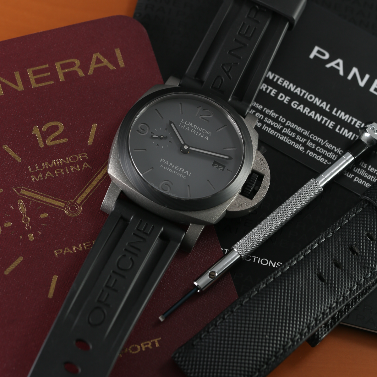 Panerai Luminor Marina PAM01662 Thumbnail 5