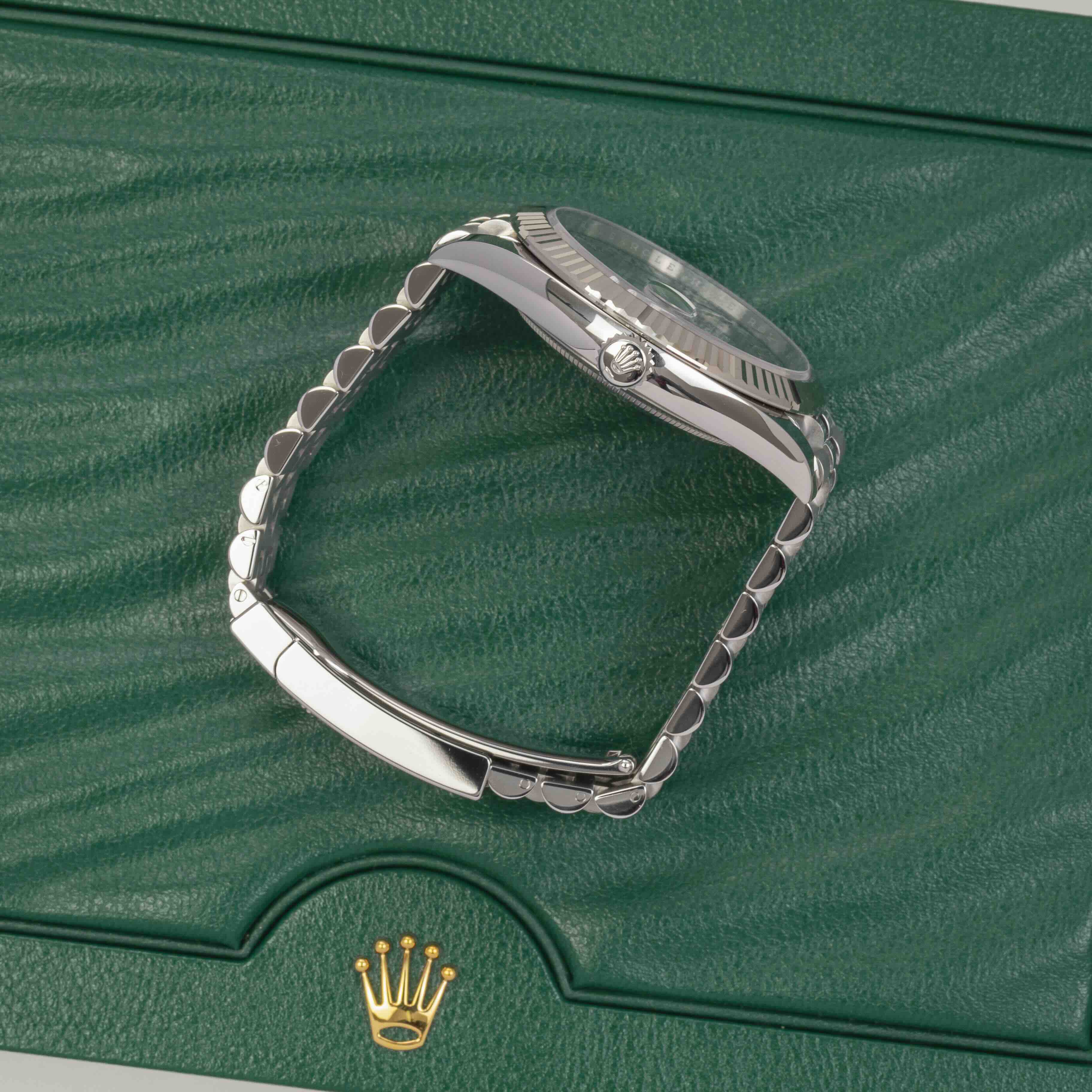 Rolex Datejust 41 126334 Thumbnail 2