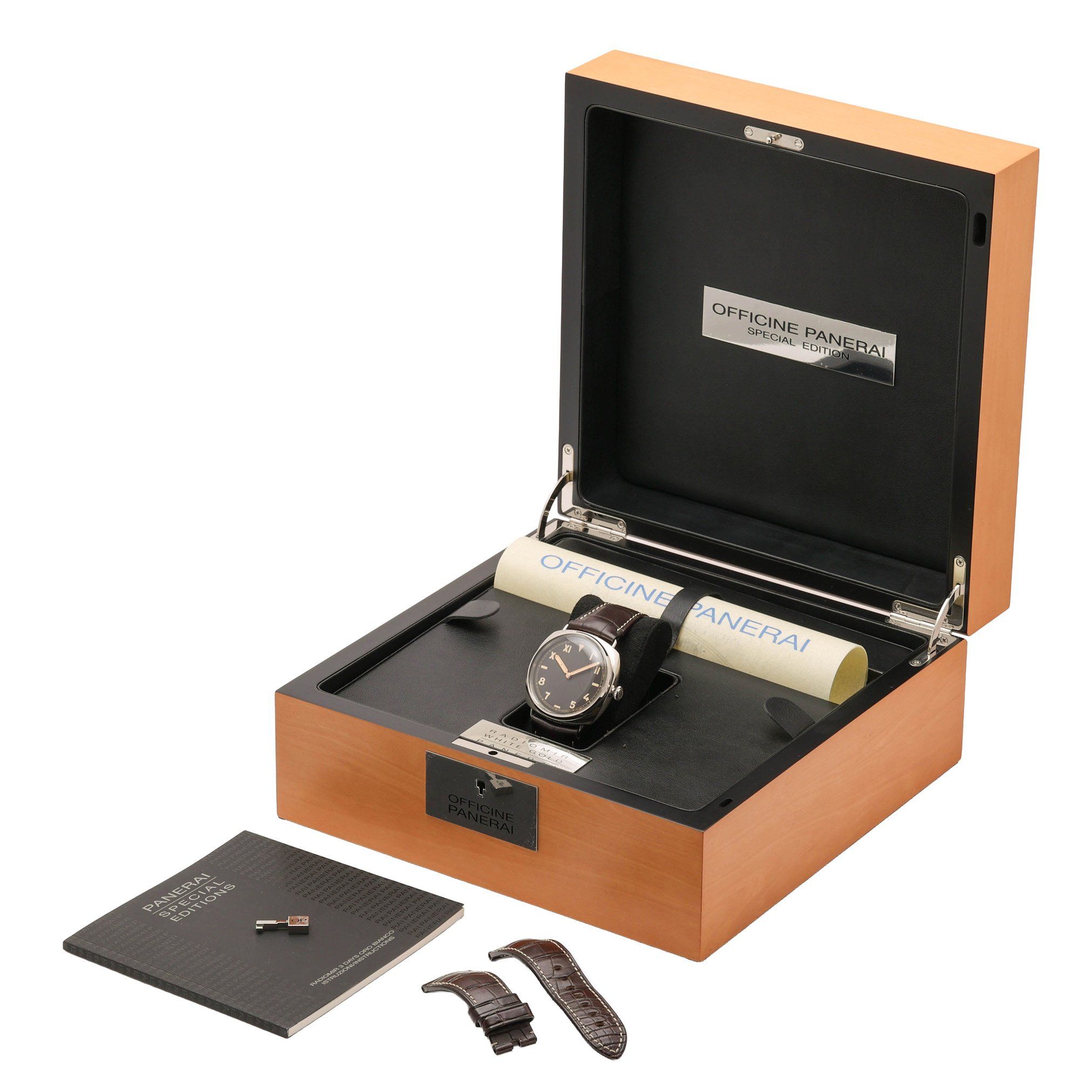Panerai Radiomir Manual PAM00376 Thumbnail 5