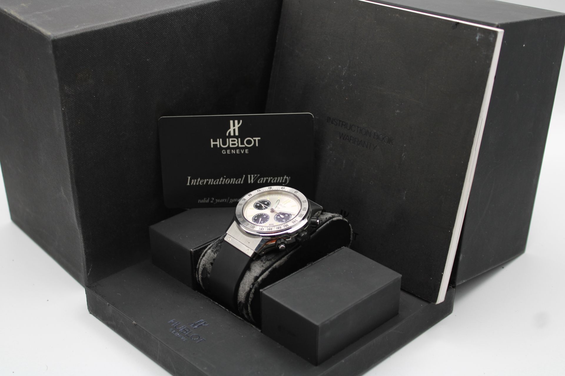 Hublot SuperB Chronograph Sport 1920.1 Thumbnail 5