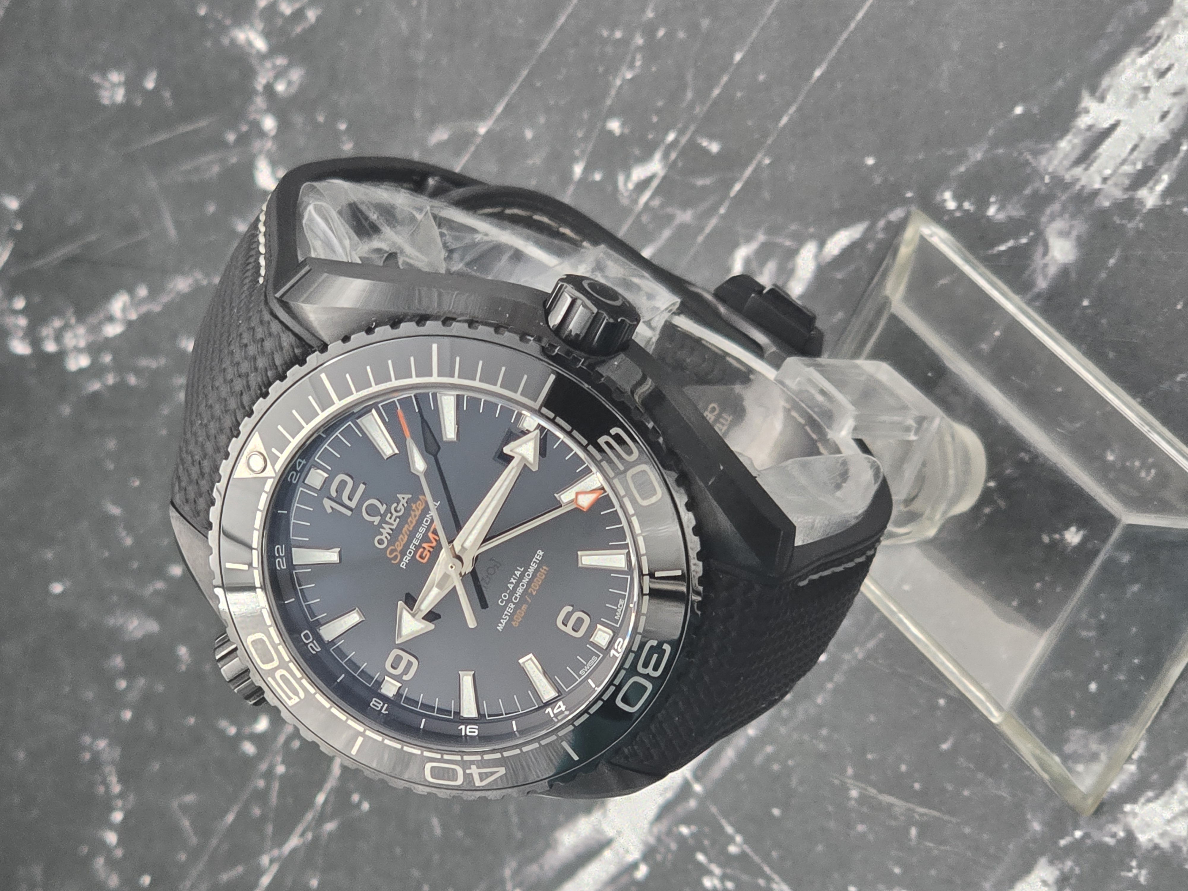 Omega Planet Ocean 215.92.46.22.01.001 Thumbnail 2