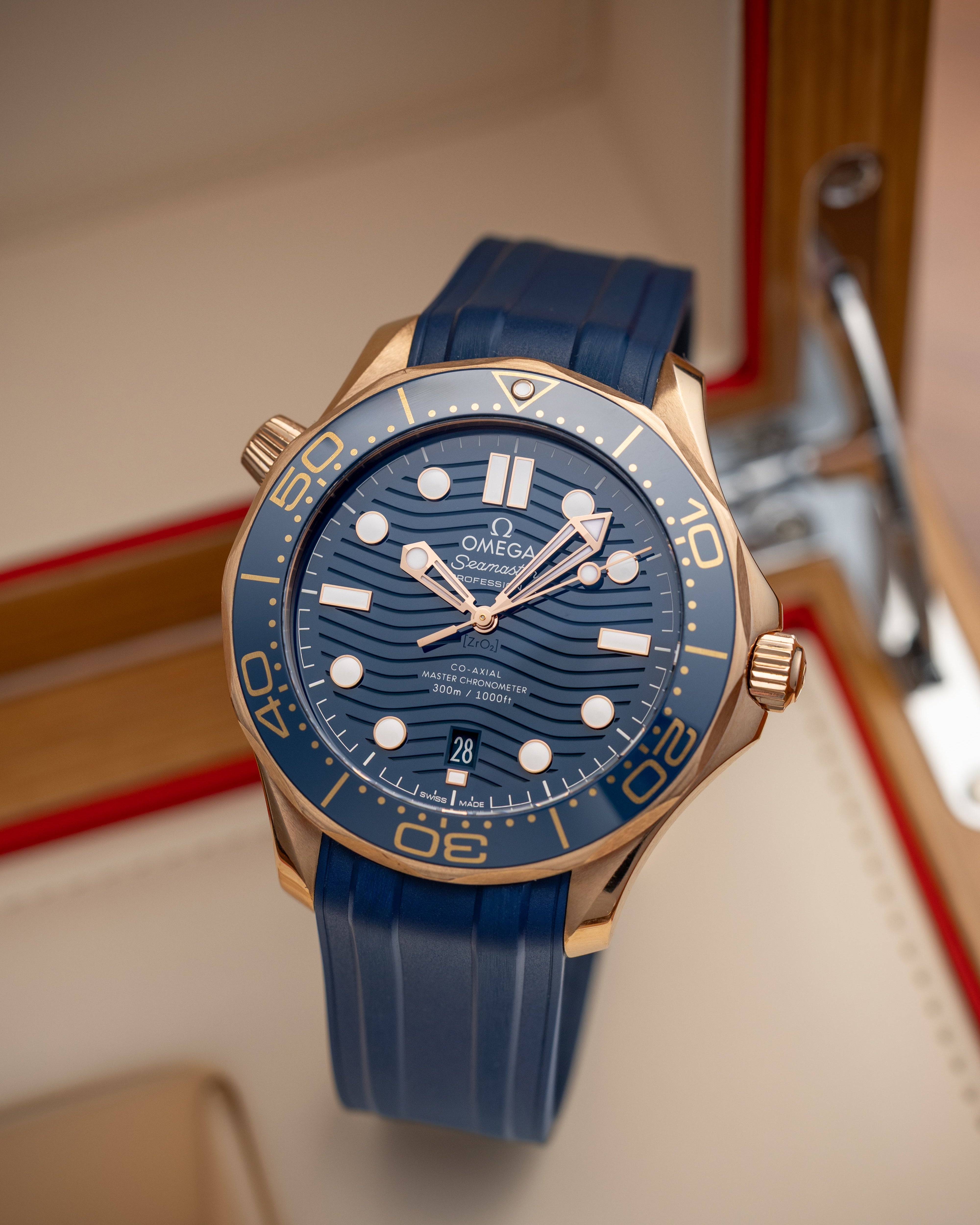 Omega Seamaster Diver 300m 210.62.42.20.03.001 Thumbnail 2