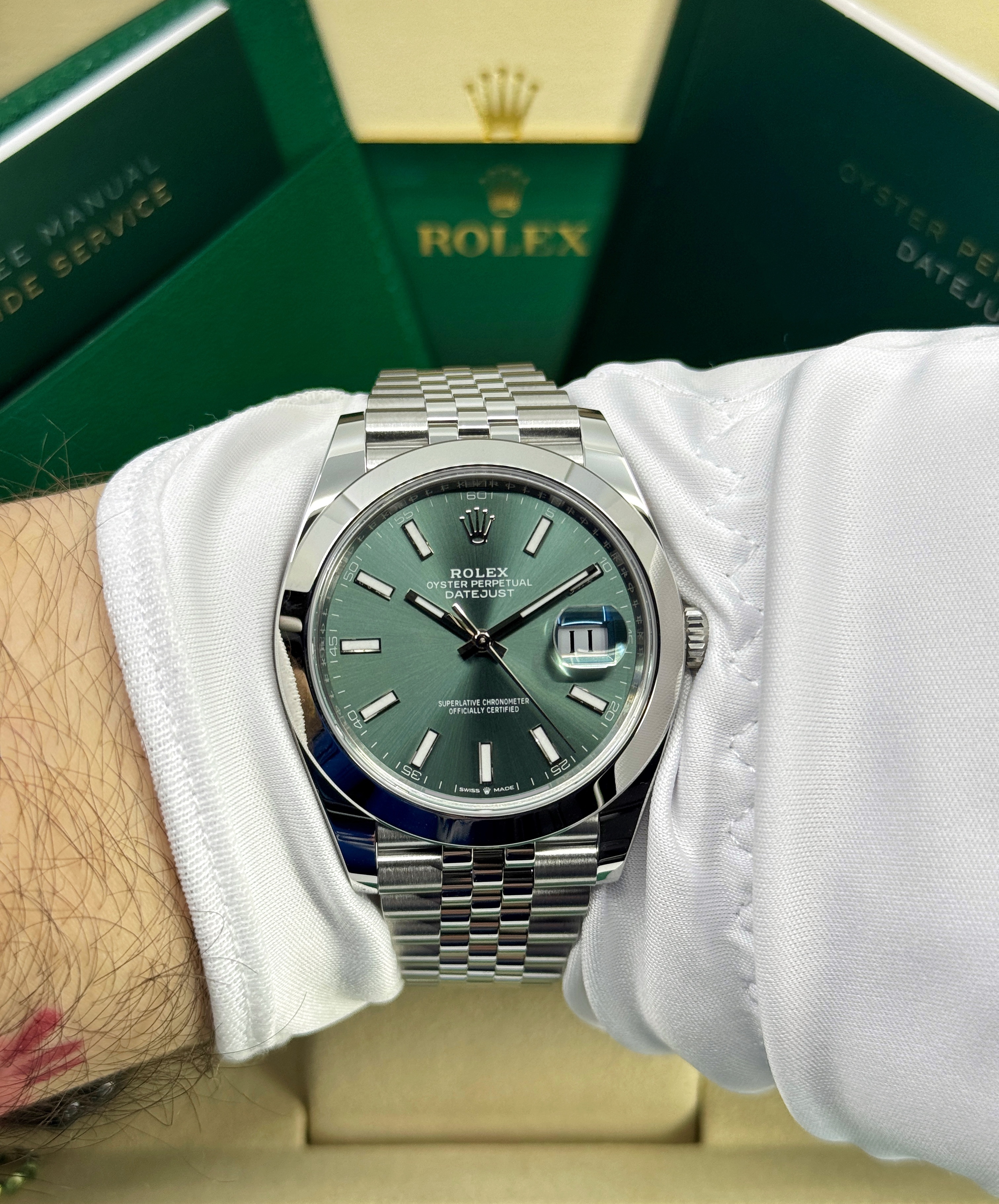 Rolex Datejust 41 126300 Thumbnail 5