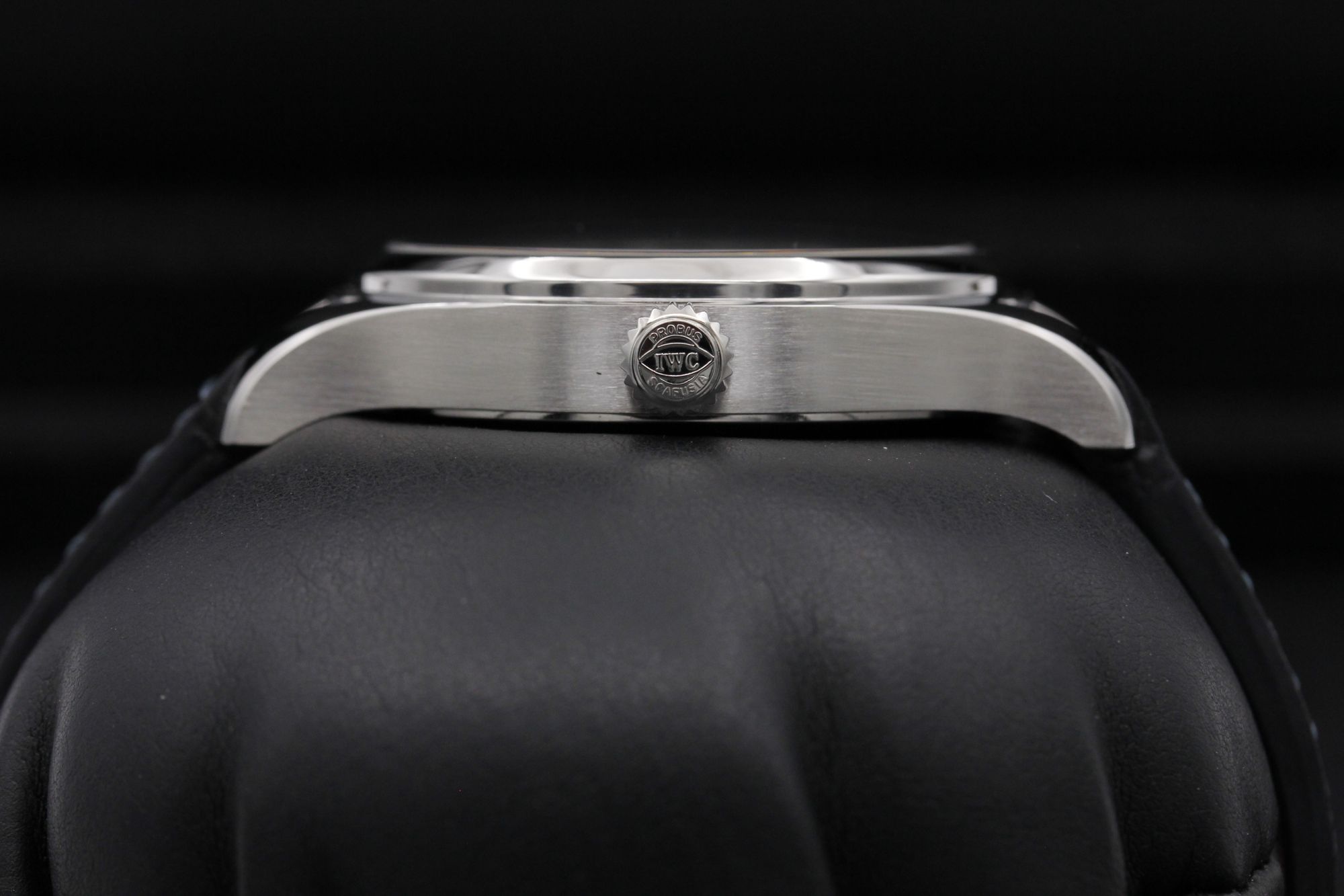 IWC Pilot's Automatic 36 IW324008 Thumbnail 3