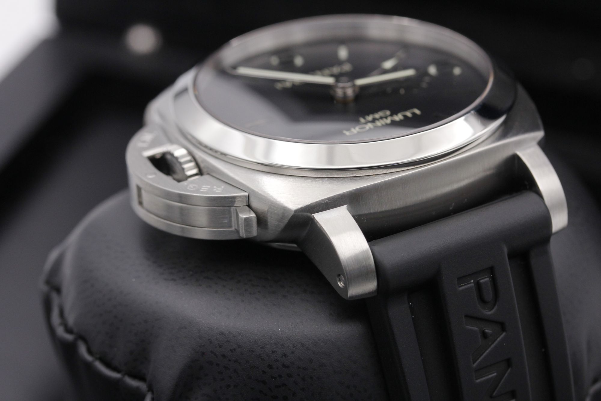 Panerai Manifattura Luminor PAM00329 Thumbnail 4