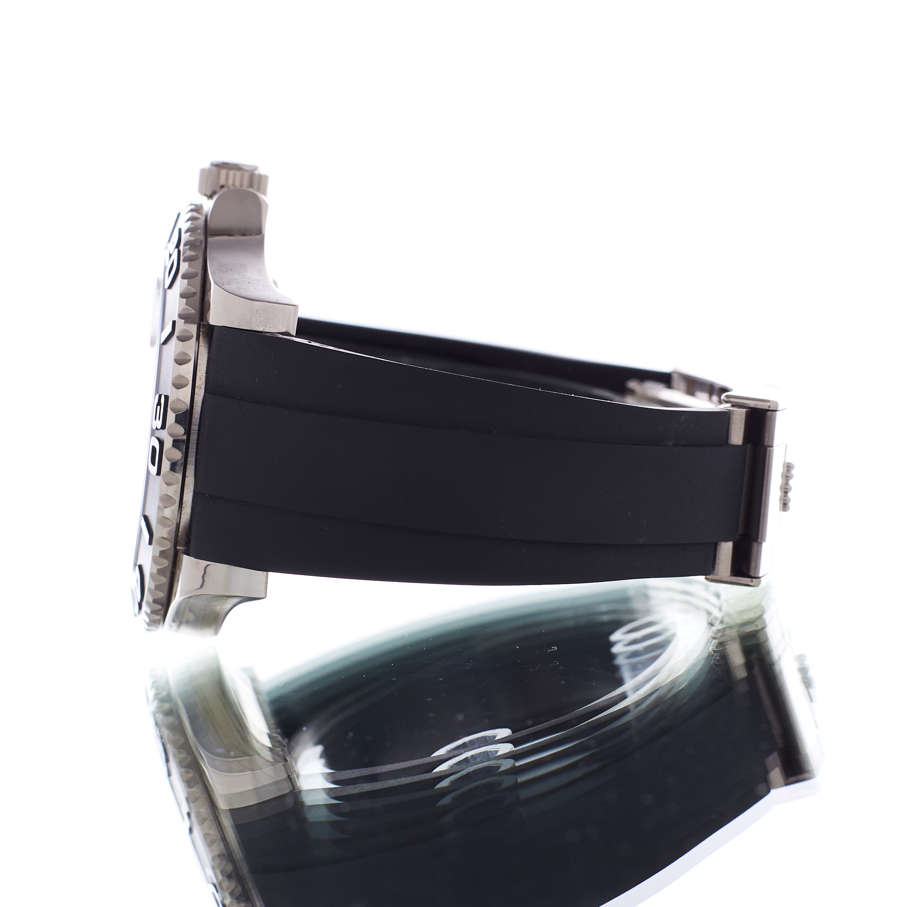 Rolex Yacht-Master 226659 Thumbnail 2